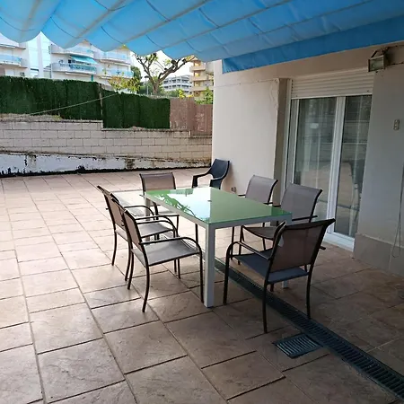 Apartmán Precioso En Salou, Con Servicios.